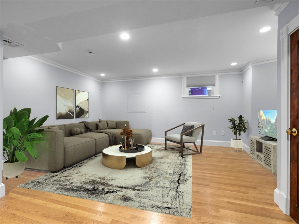 741 East Fifth Street