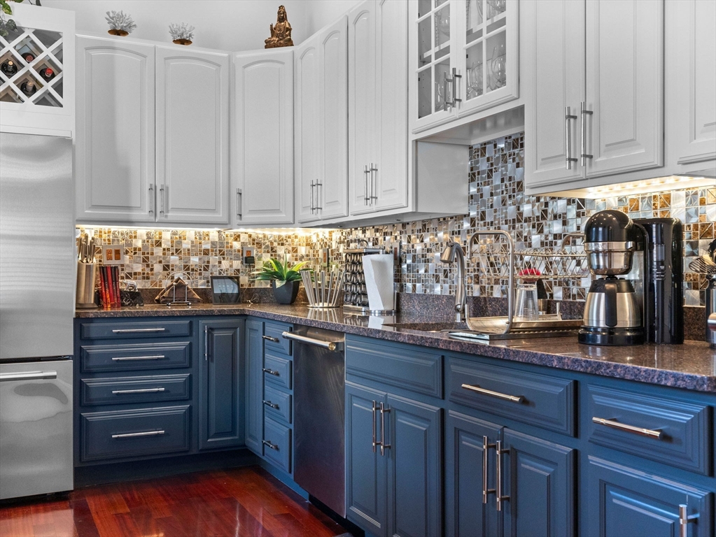 581 E Broadway # 1
