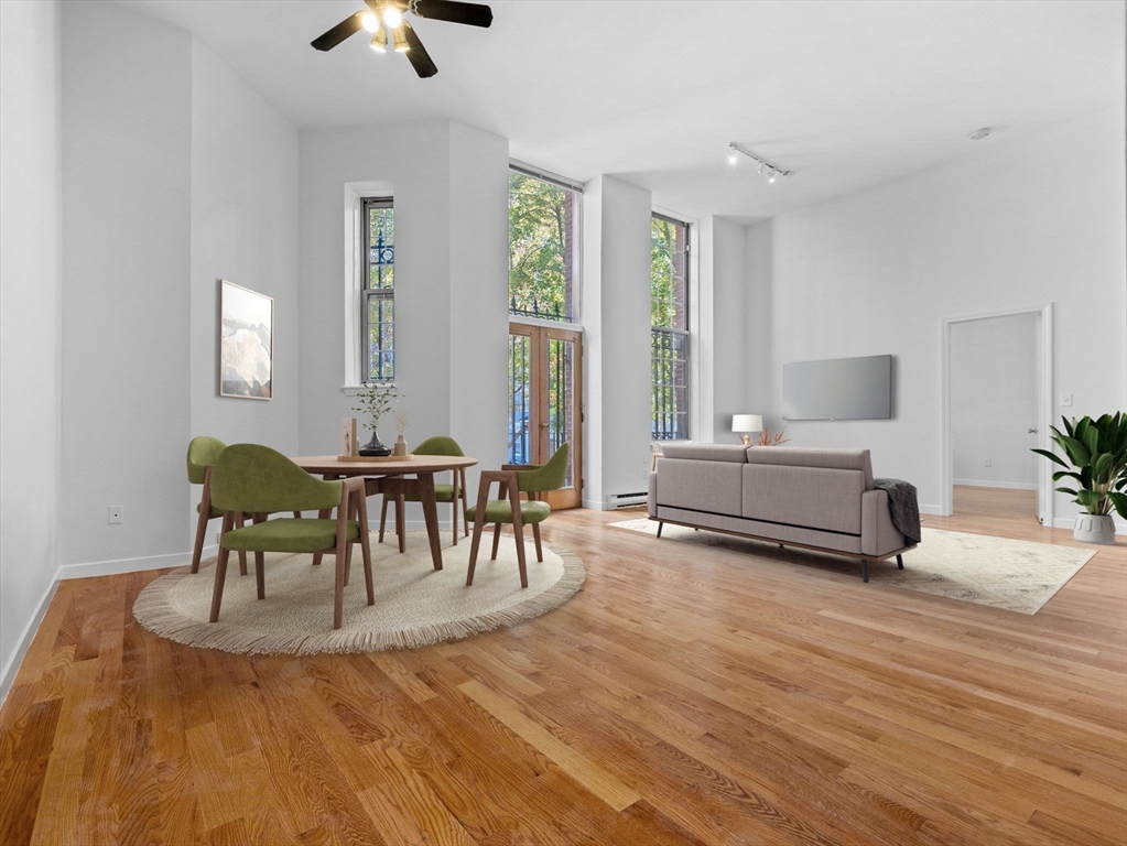 743 E Fourth Street # 203