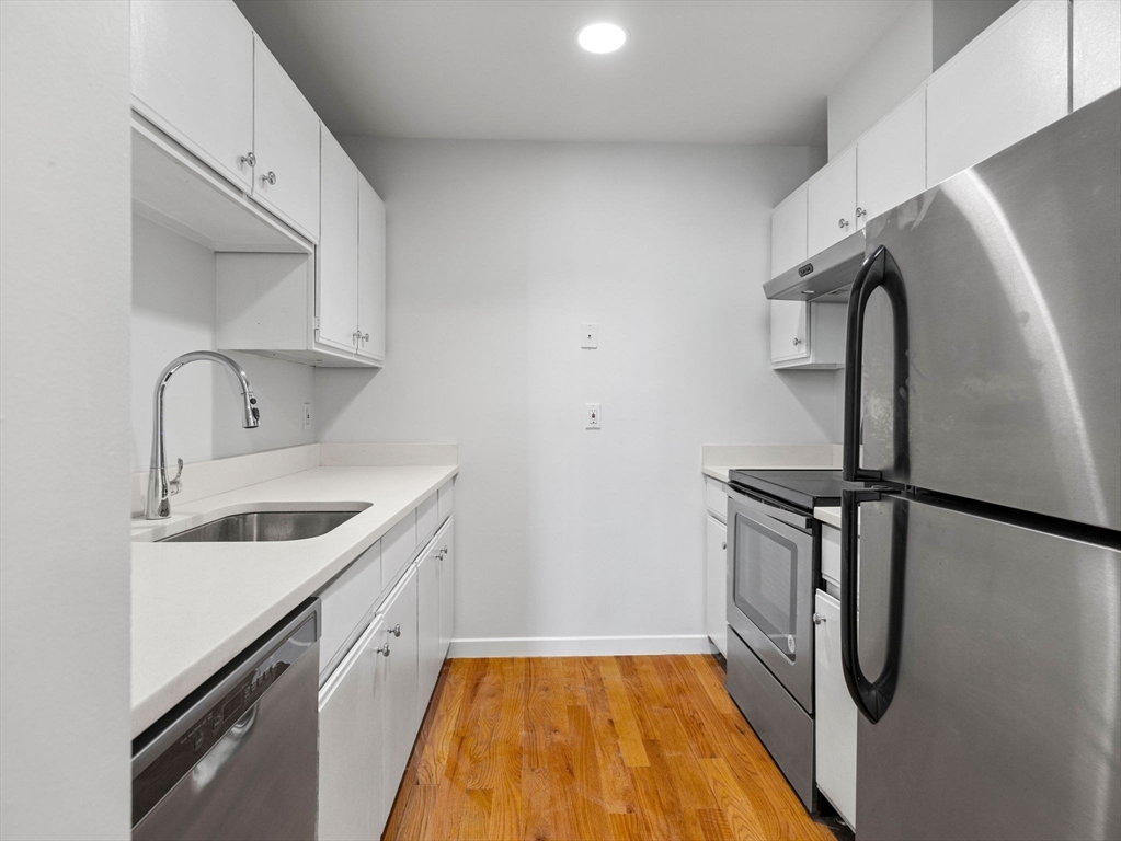 743 E Fourth Street # 203