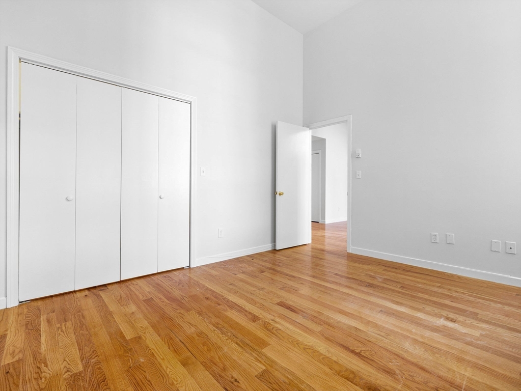 743 E Fourth Street # 203