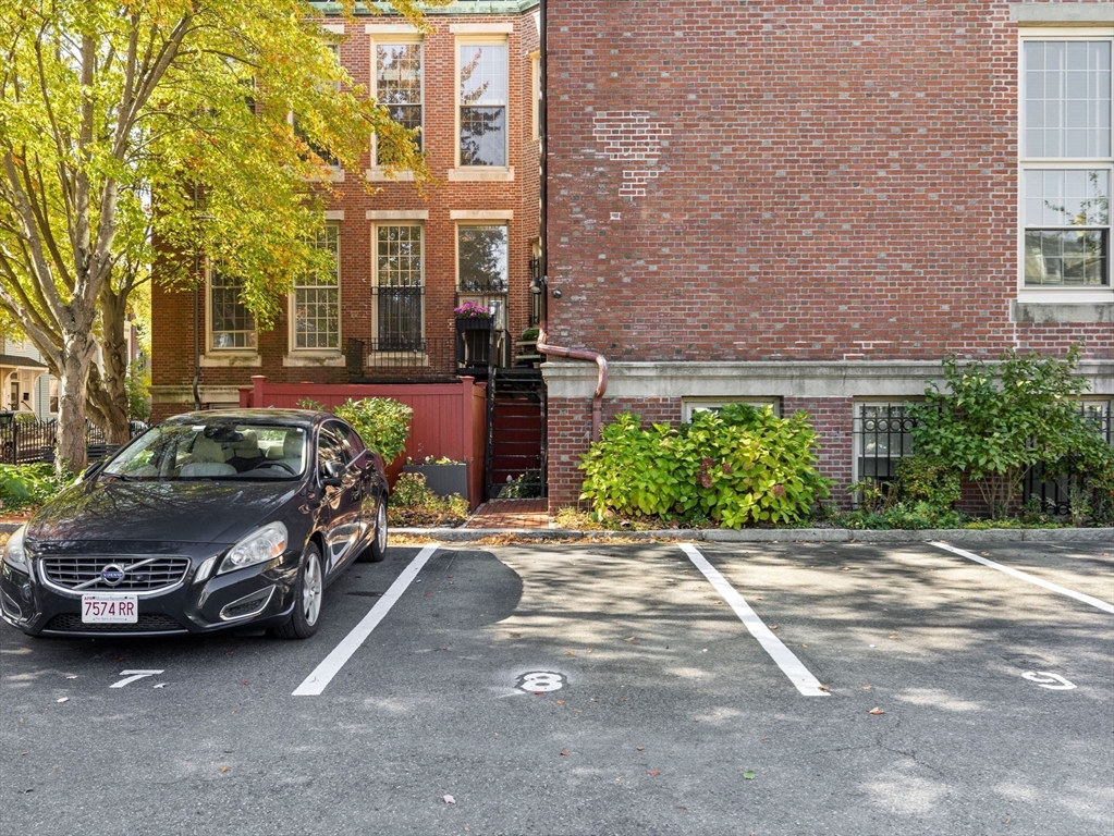 743 E Fourth Street # 203