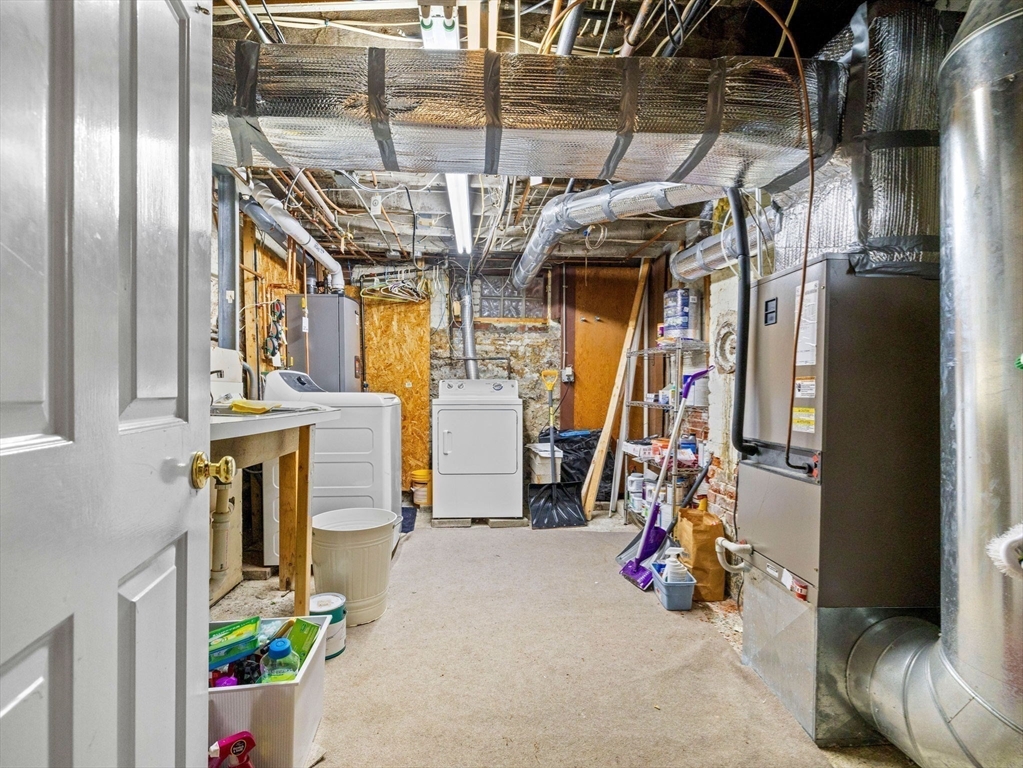 641 East 6th Street