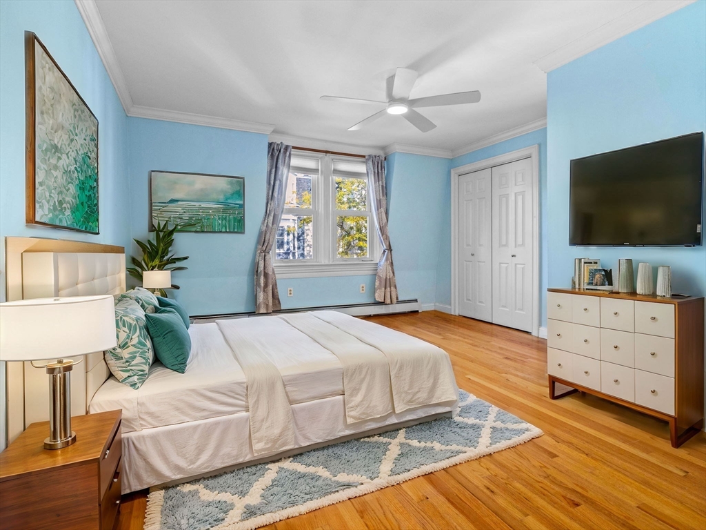641 East 6th Street