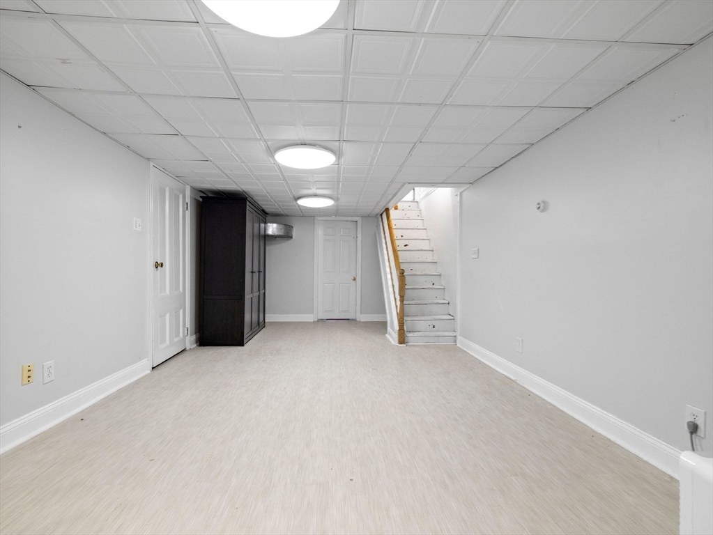 641 East 6th Street