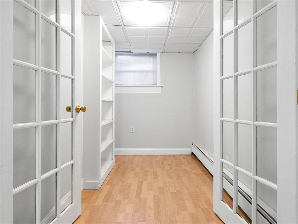 641 East 6th Street