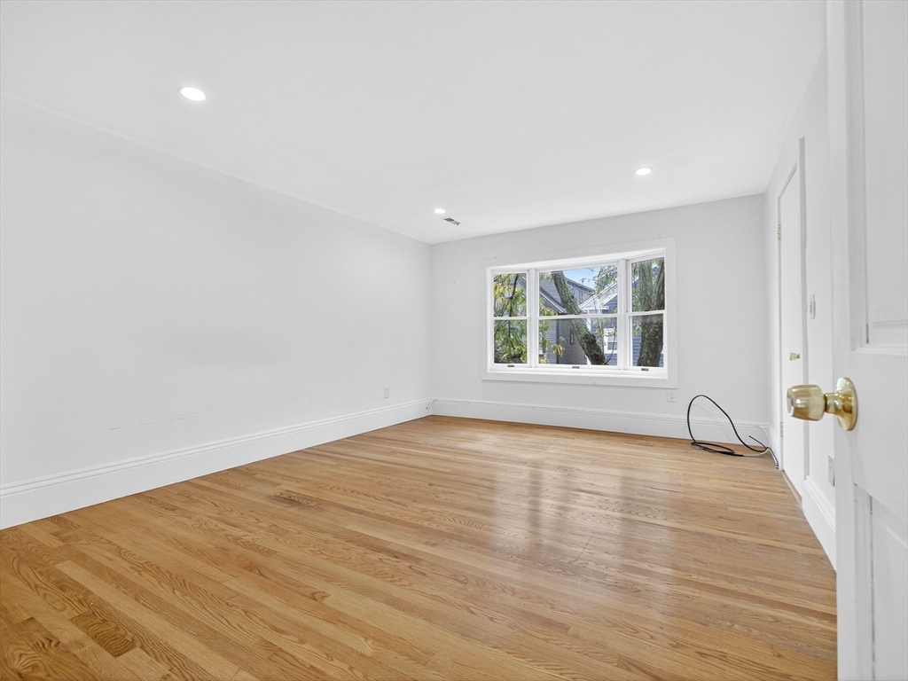550 E 5th Street, Boston