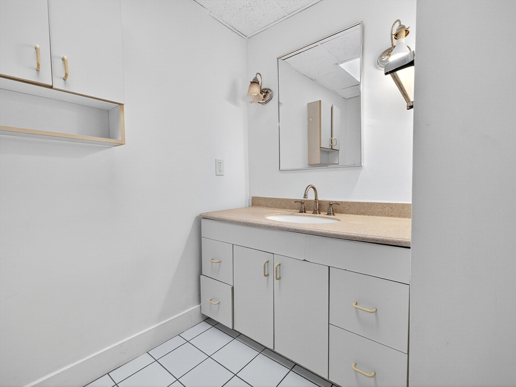 550 E 5th Street, Boston