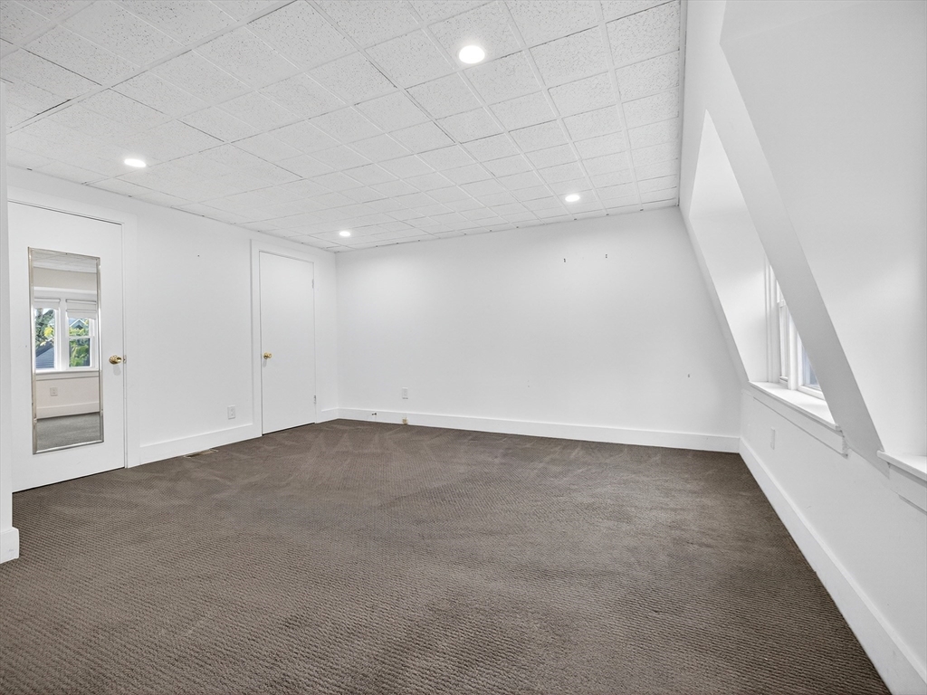 550 E 5th Street, Boston