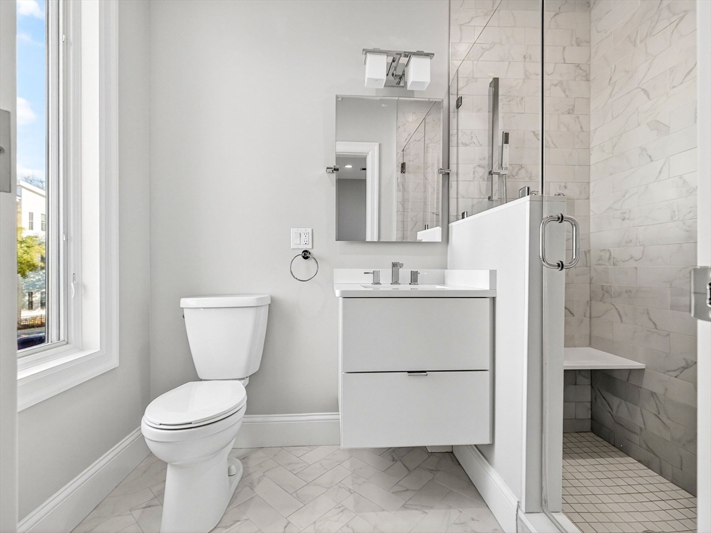 275 Old Colony Ave # 6