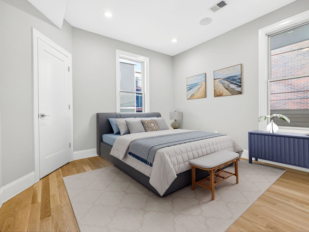 275 Old Colony Ave # 6