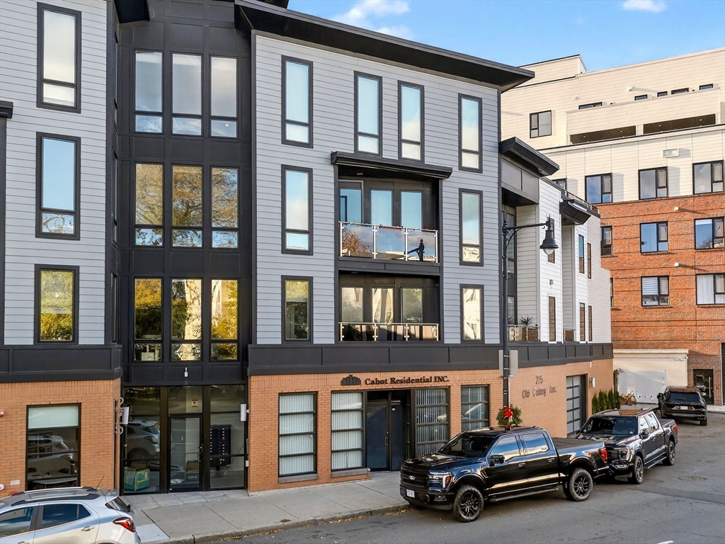 275 Old Colony Ave # 6