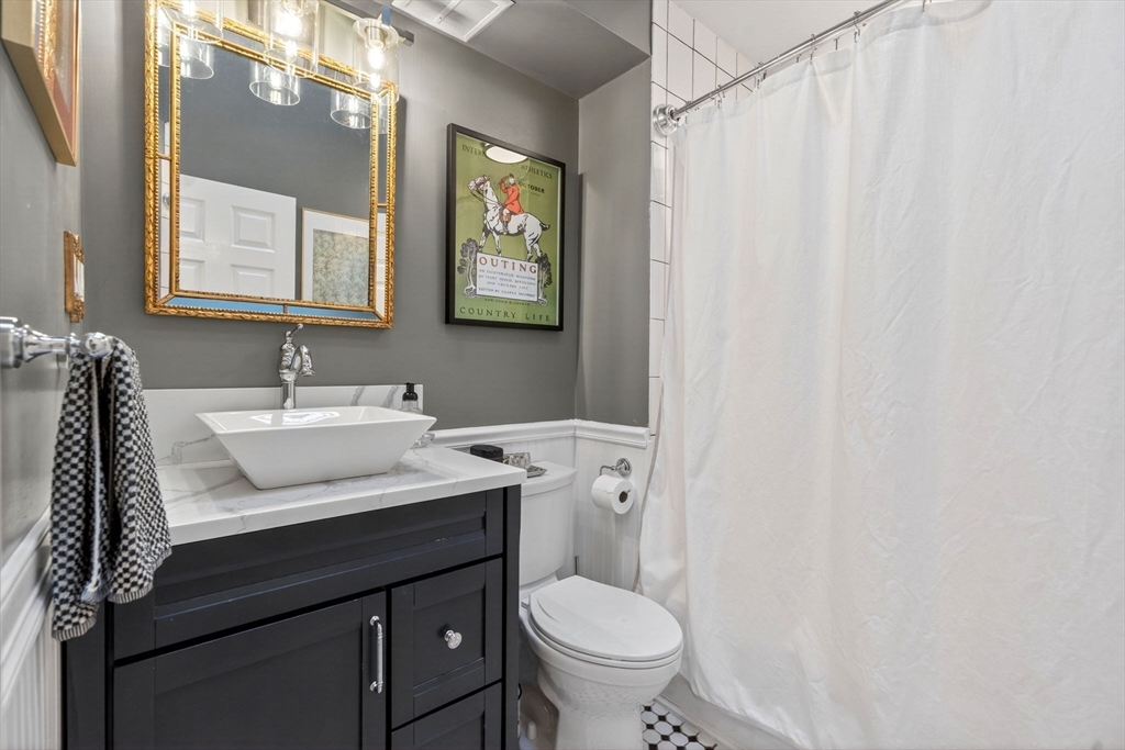 64 Telegraph Street # 3