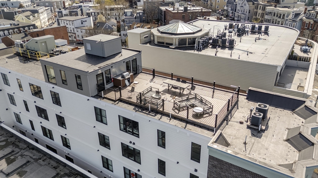 472 W Broadway # 503