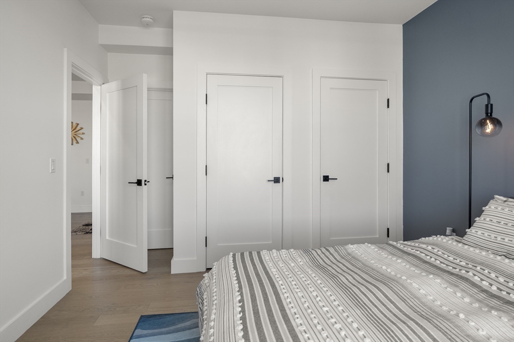 472 W Broadway # 503