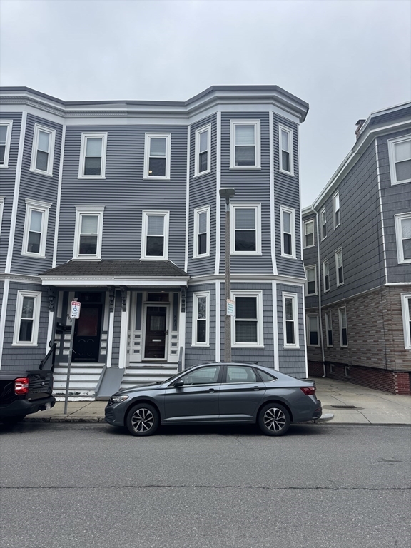 883 E 4th St # 2
