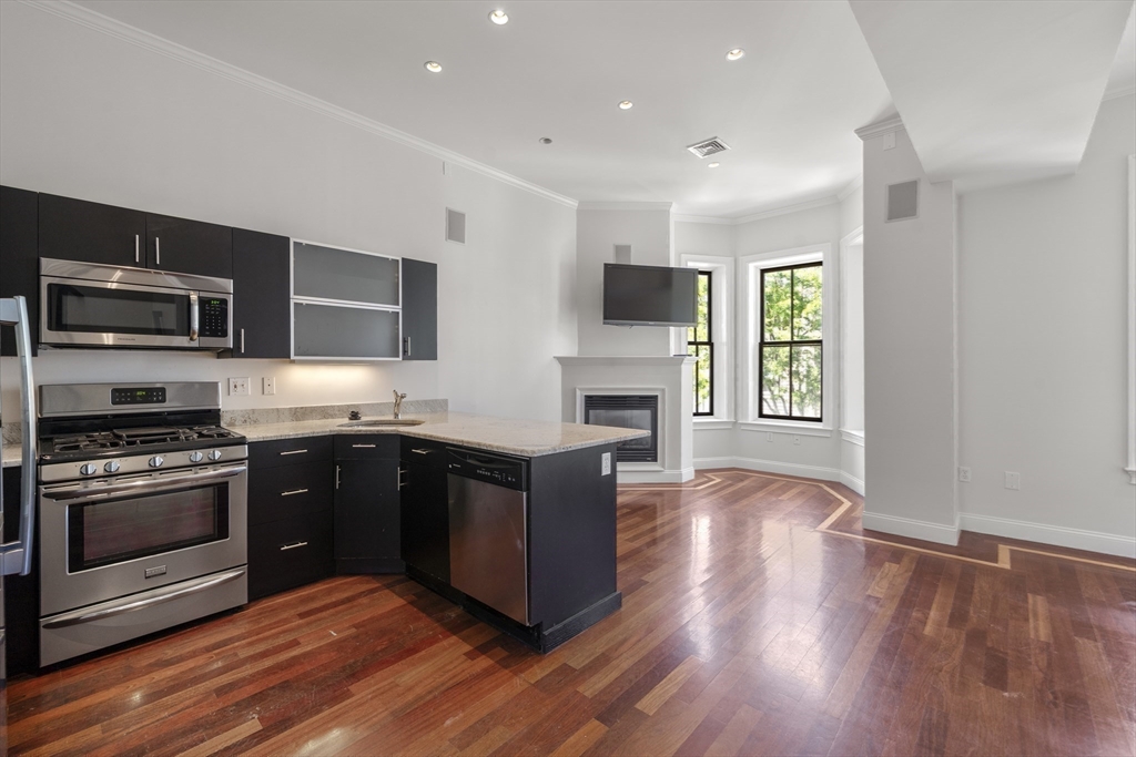 651 E 3rd Street # 2