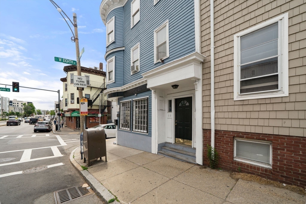 239 Dorchester St # 3