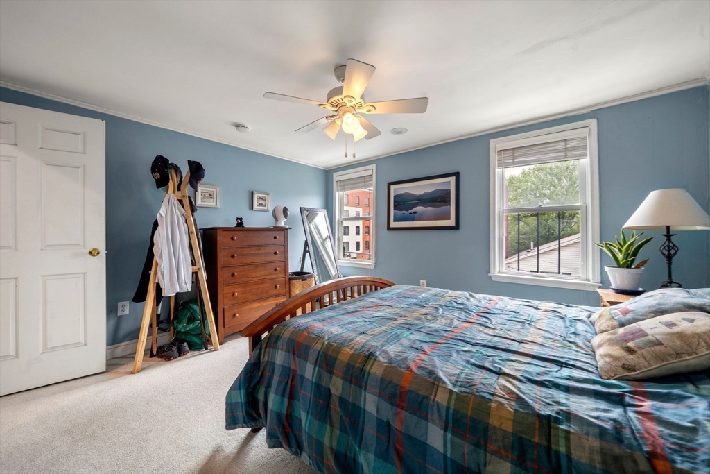 239 Dorchester St # 3