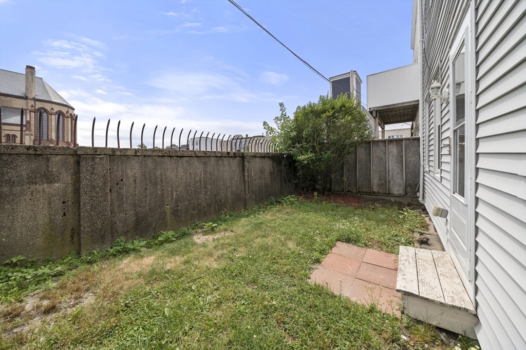 106 H Street