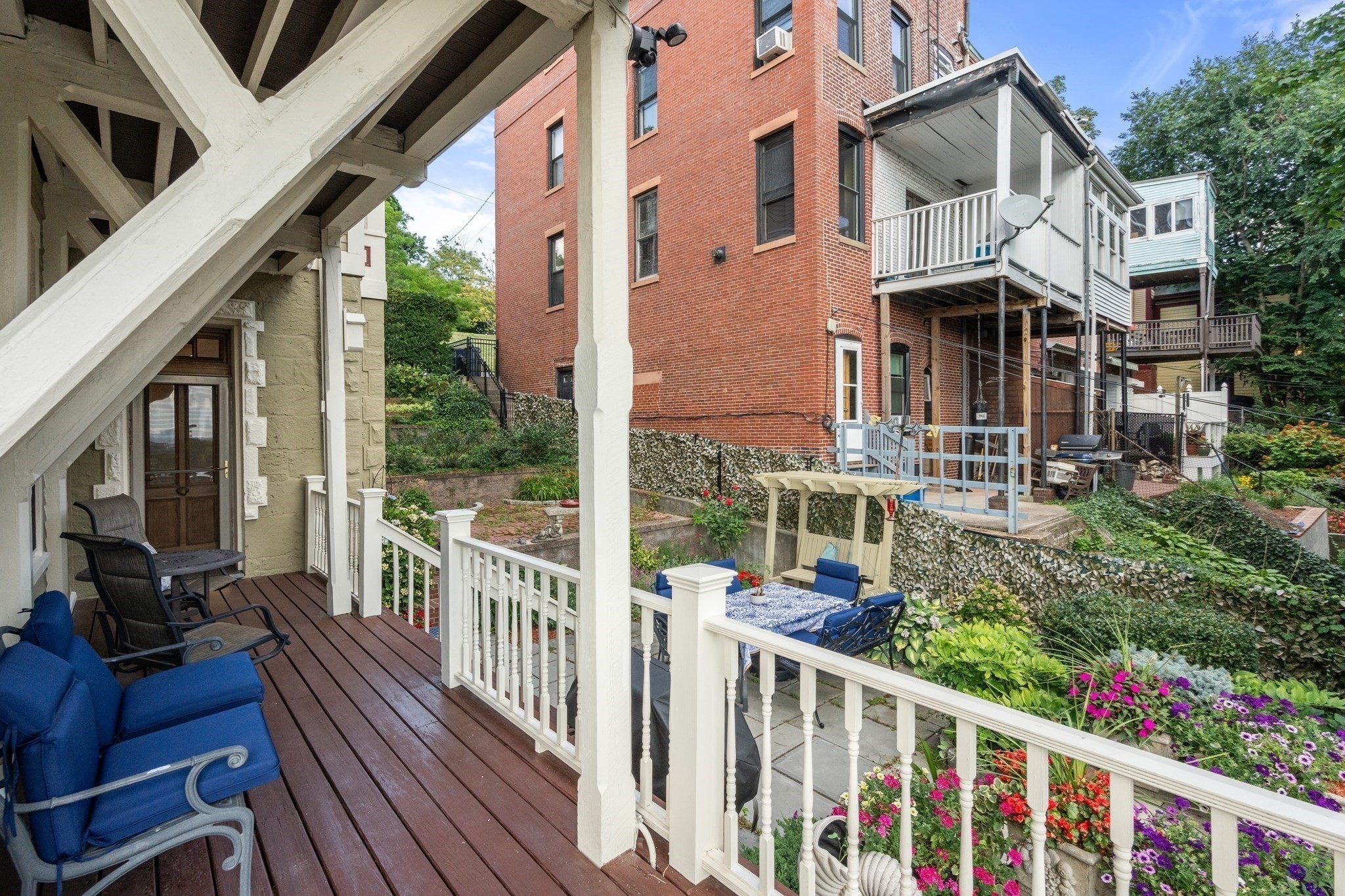 56 Thomas Park # 1