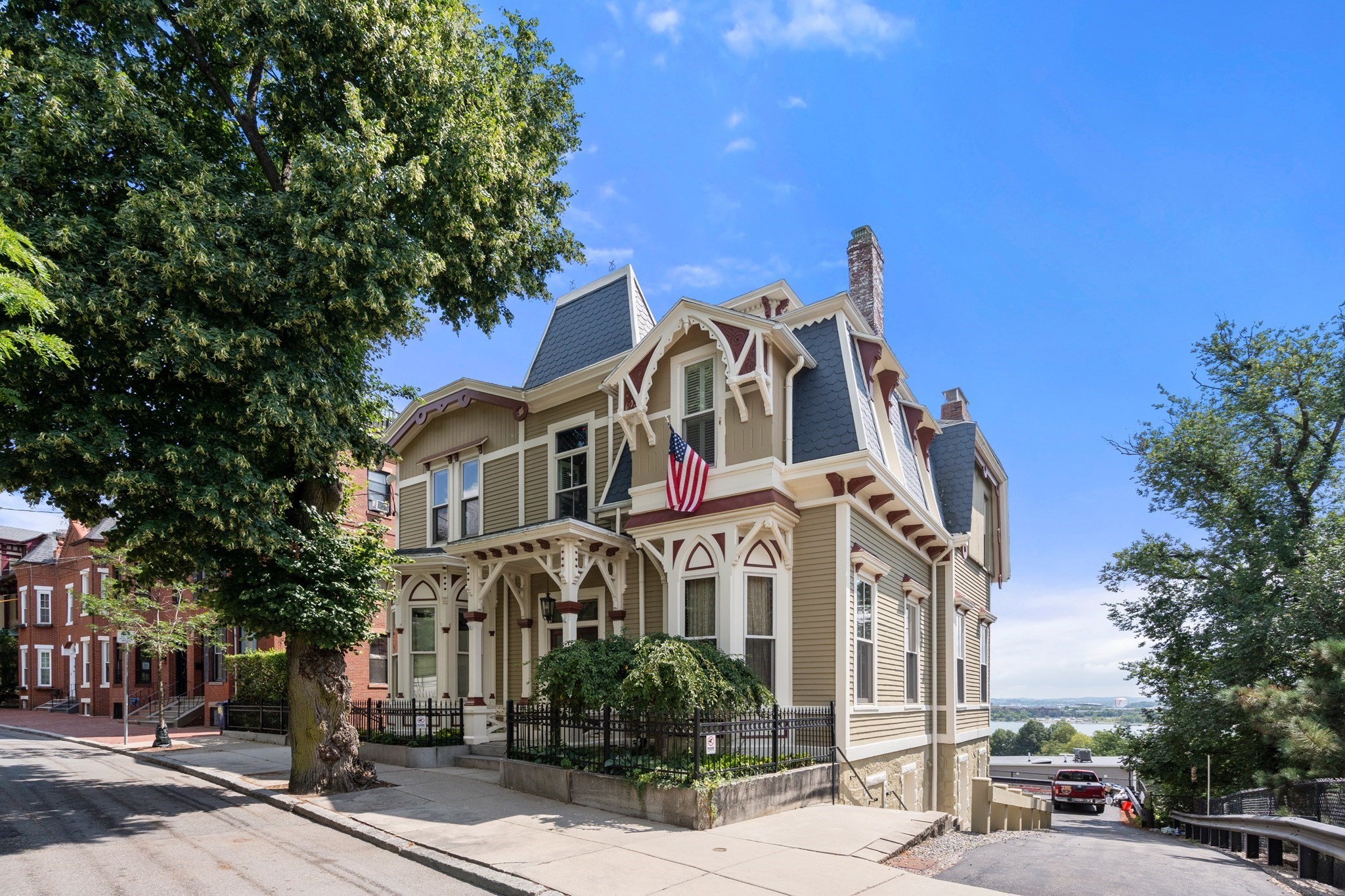 56 Thomas Park # 1