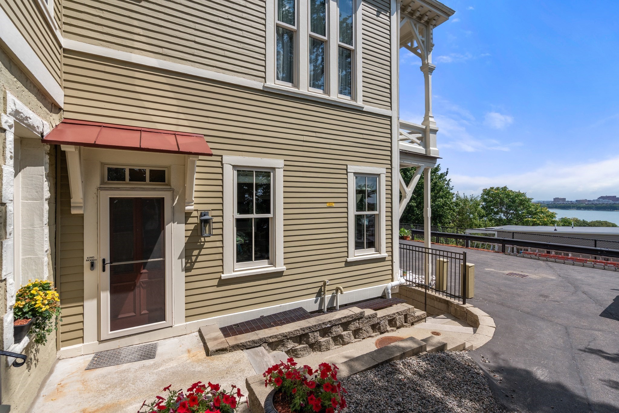 56 Thomas Park # 1