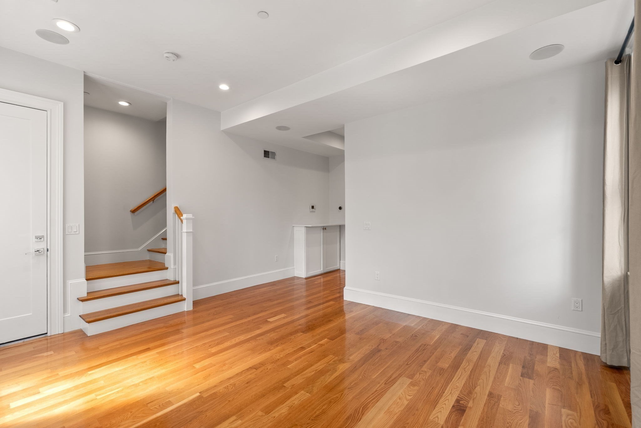 482 E Fourth Street # 4