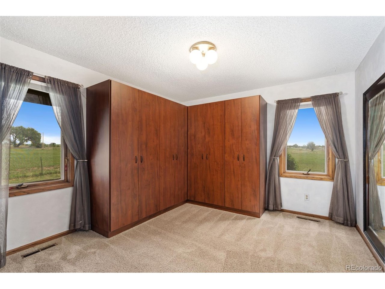 10545 Highway 14
