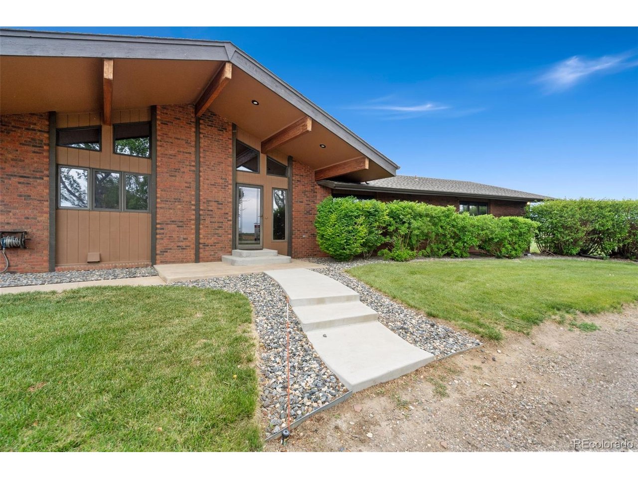 10545 Highway 14