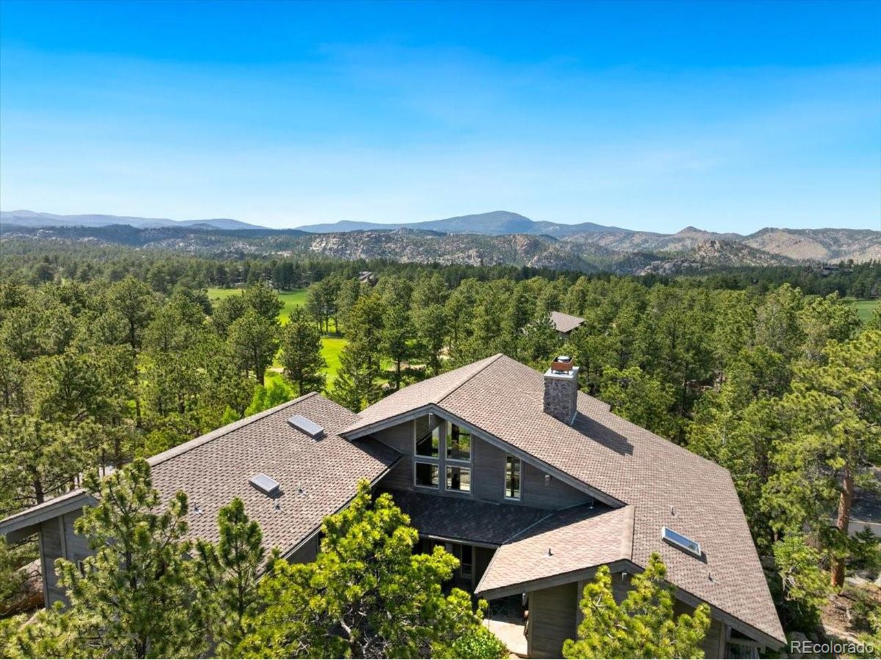 2140 Fox Acres Dr E