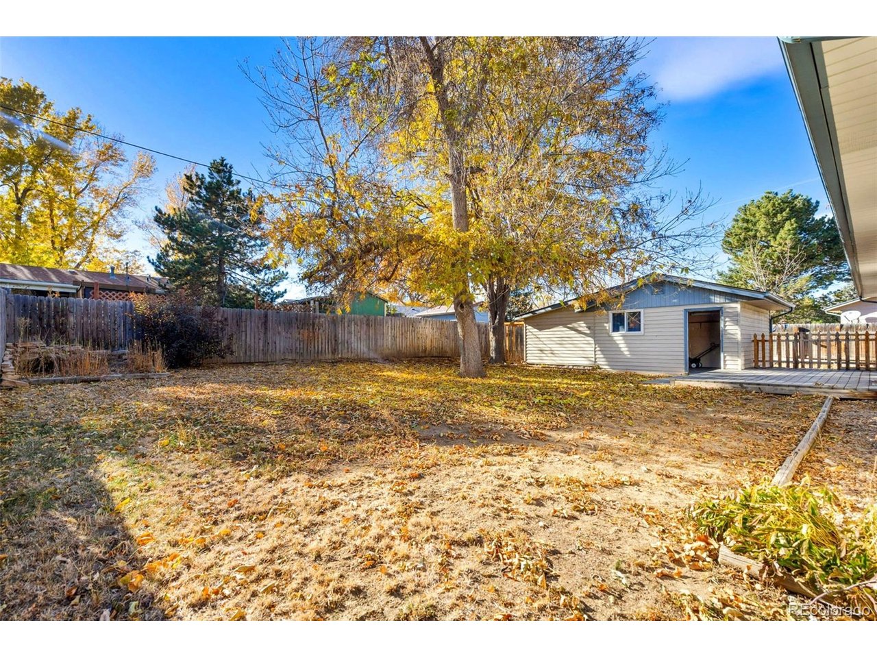 5915 Mercury Dr