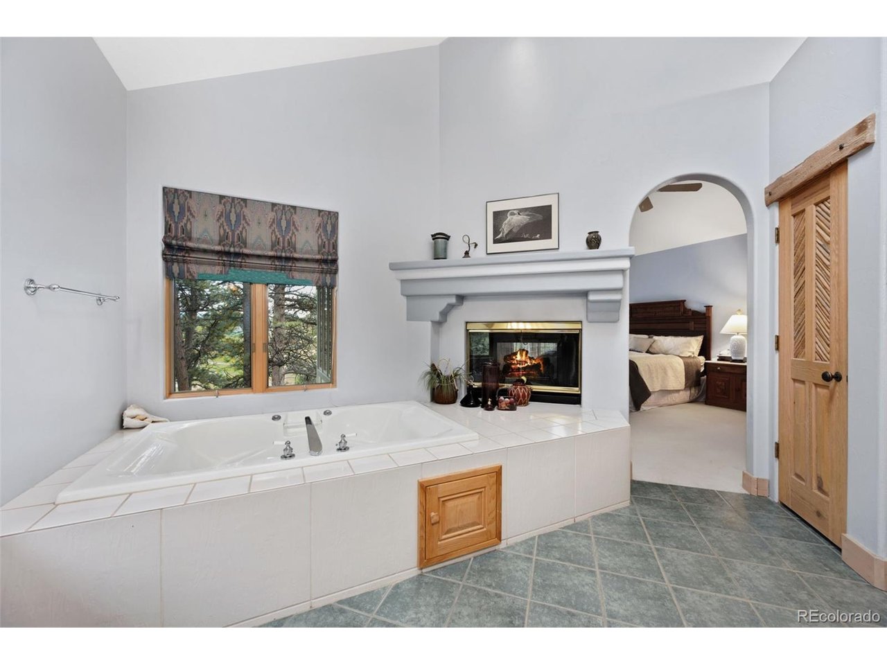 2611 Fox Acres Drive Dr E