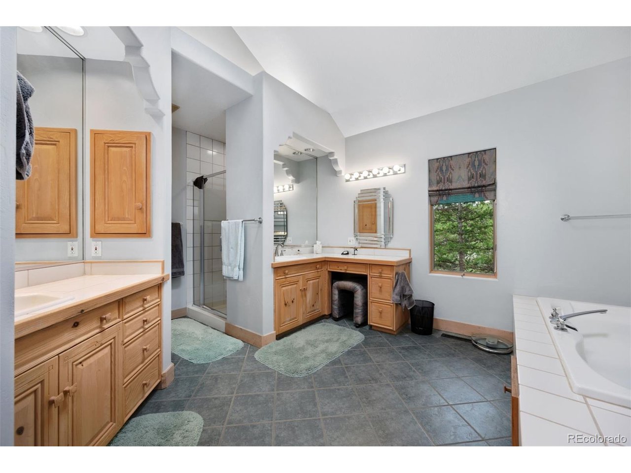 2611 Fox Acres Drive Dr E