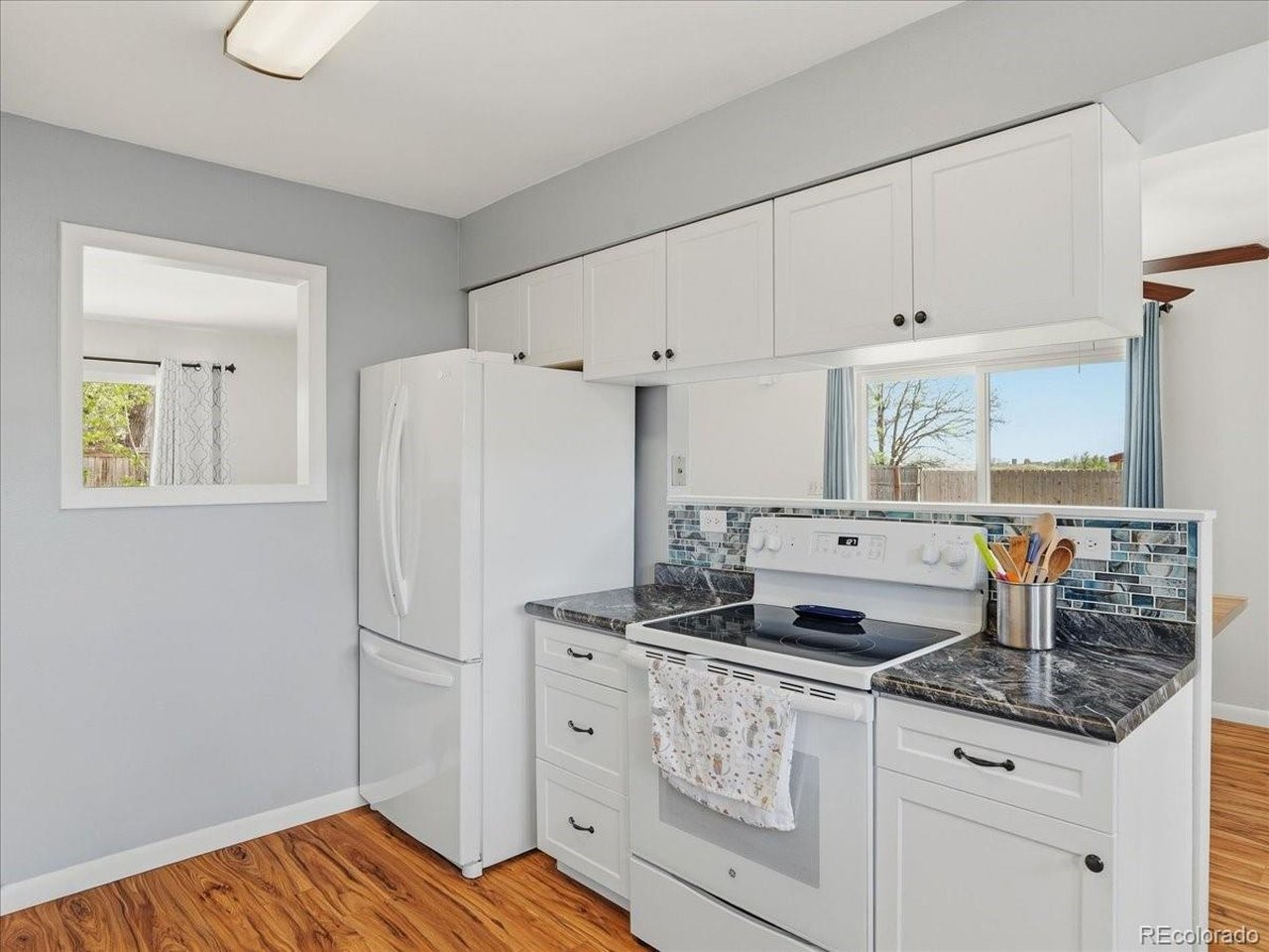 1217 N Highway 287