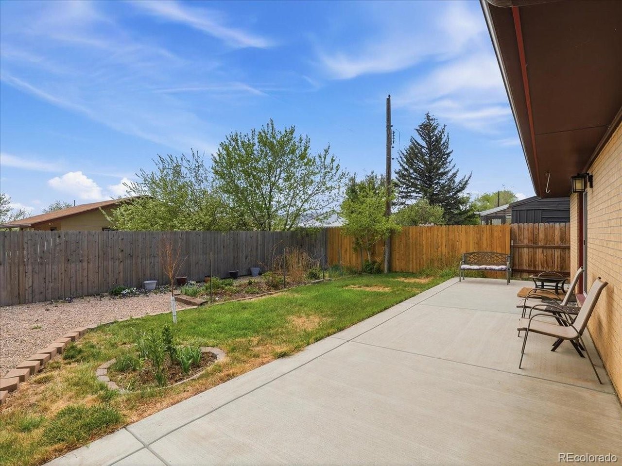 1217 N Highway 287