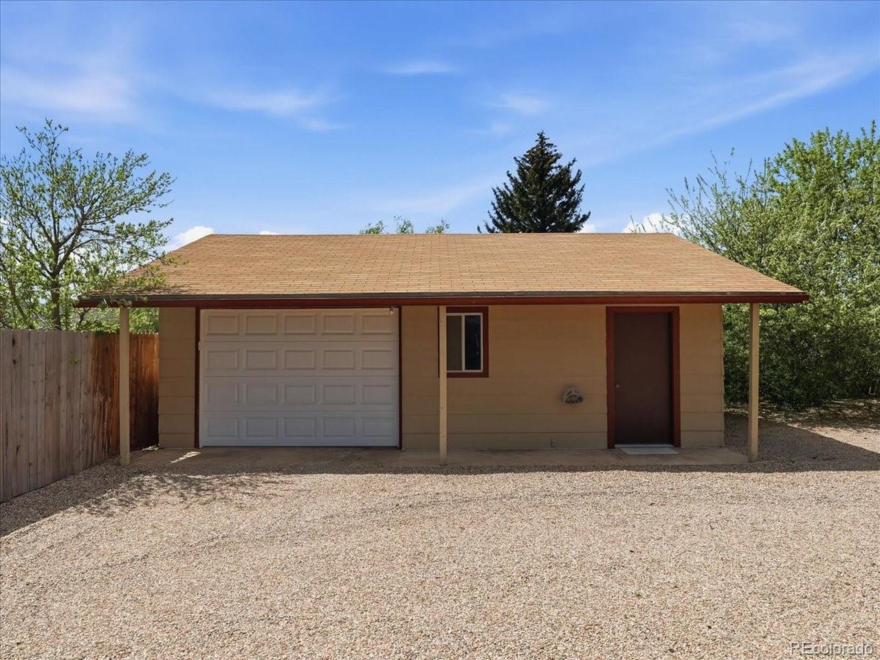 1217 N Highway 287