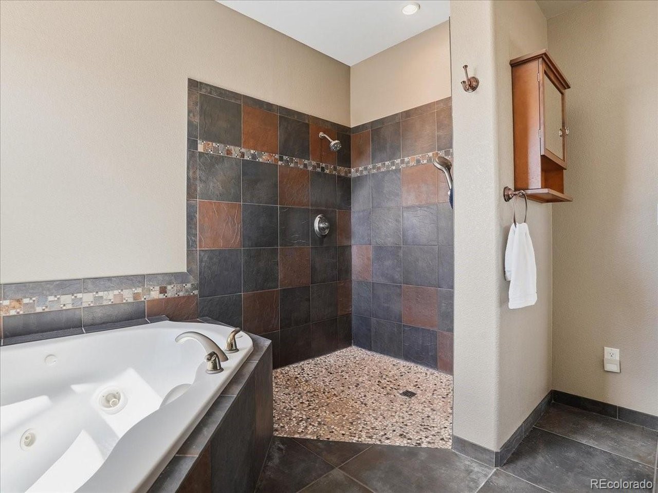13424 Alex Place