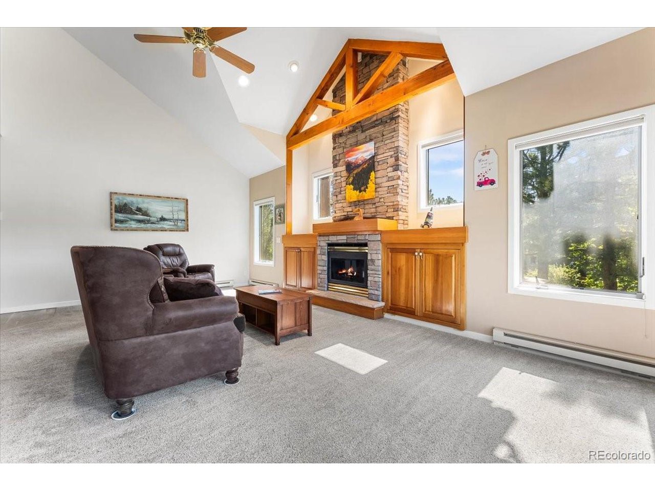 378 Fox Acres Dr W