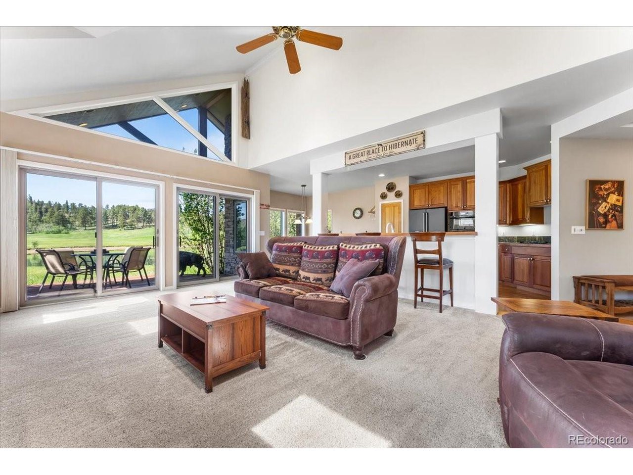 378 Fox Acres Dr W