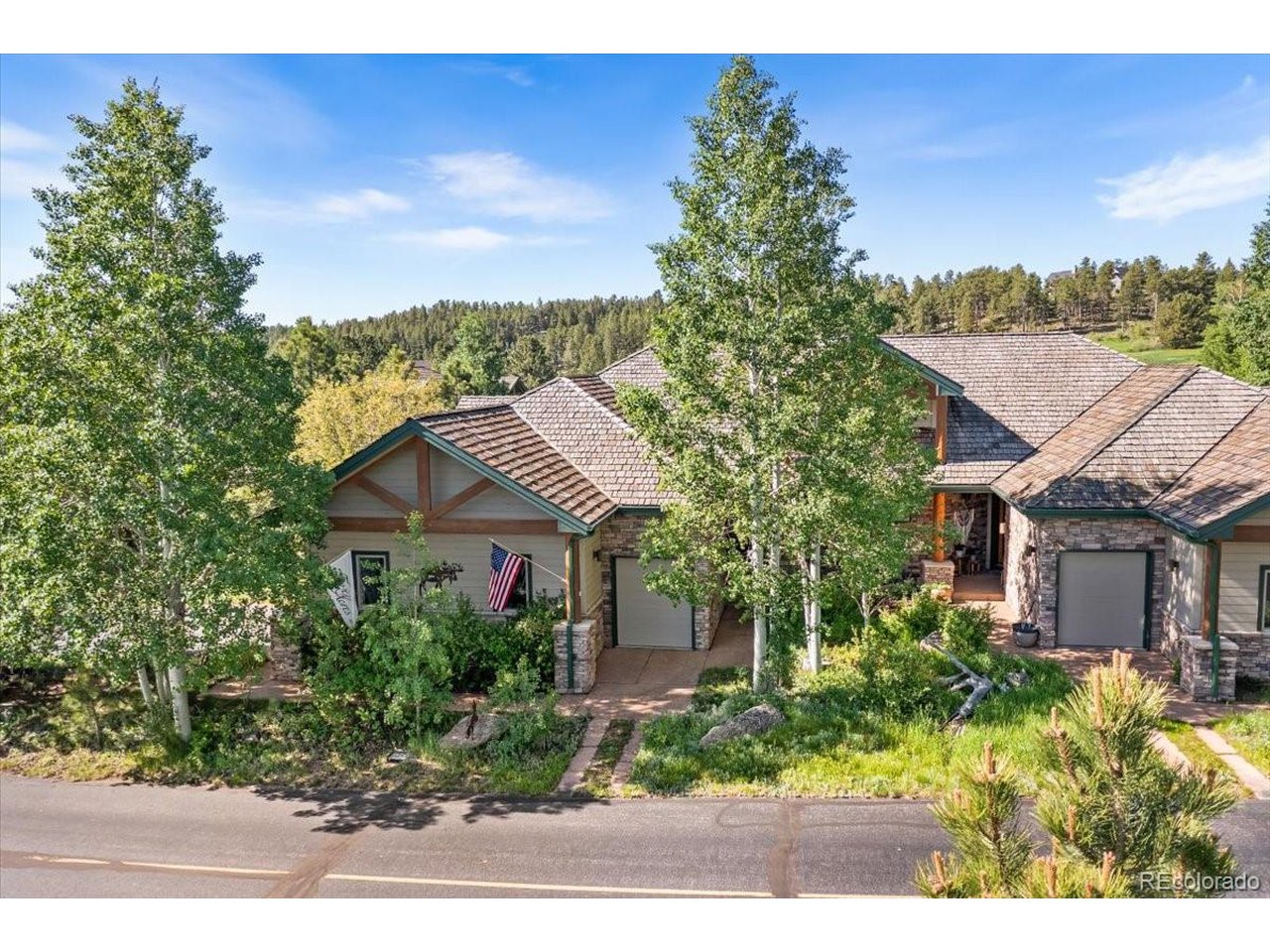 378 Fox Acres Dr W