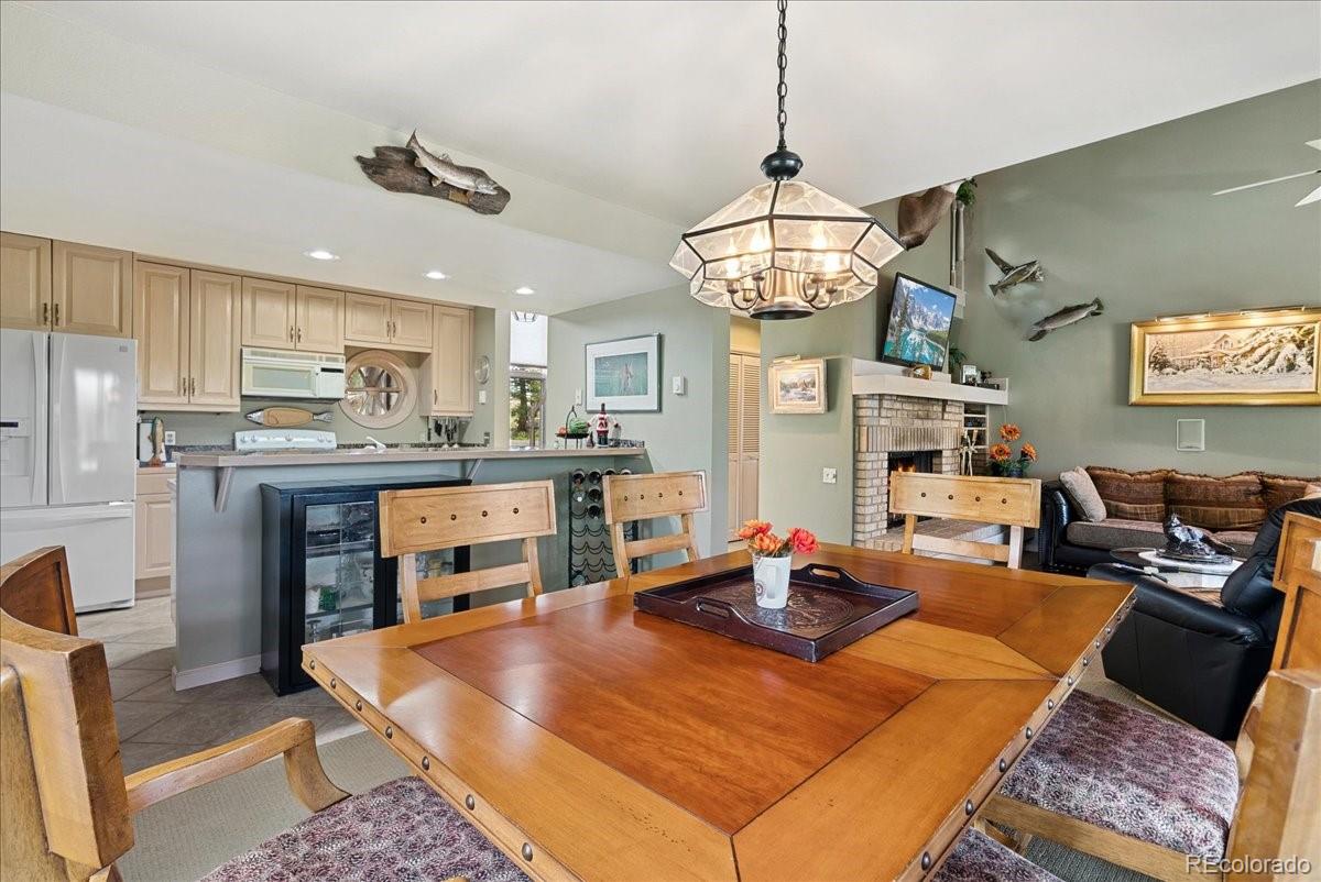 40 3 lakes ct