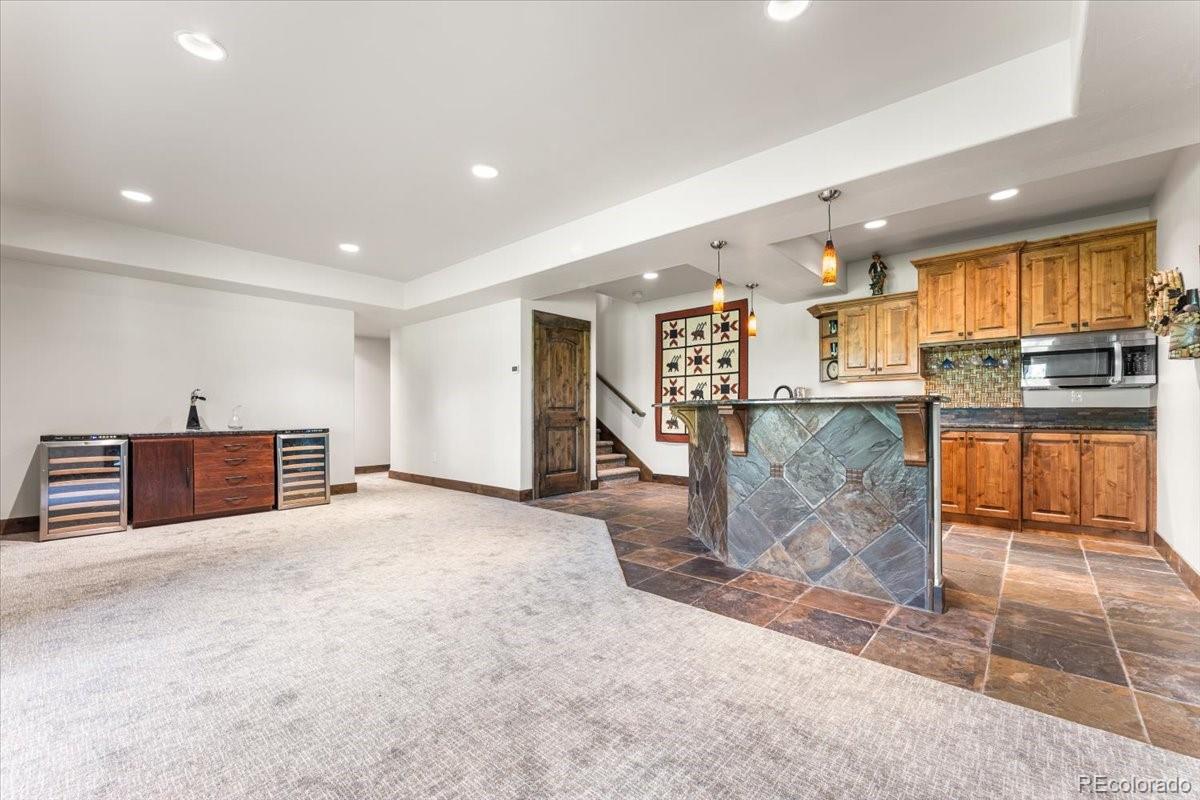 1524 Fox Acres Dr W Unit: 412