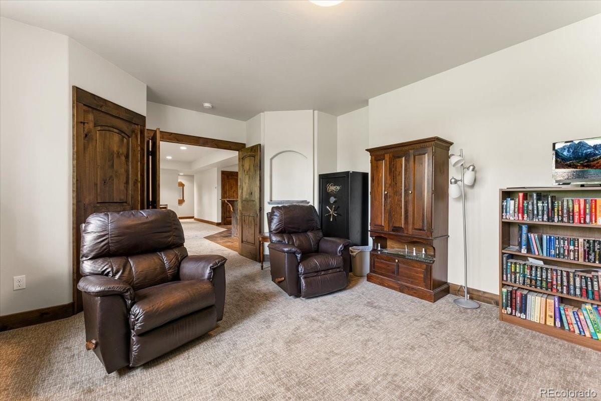 1524 Fox Acres Dr W Unit: 412