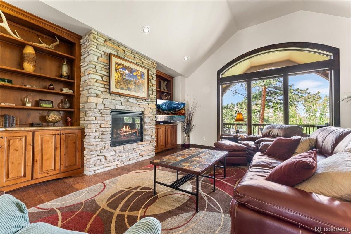1524 Fox Acres Dr W Unit: 412