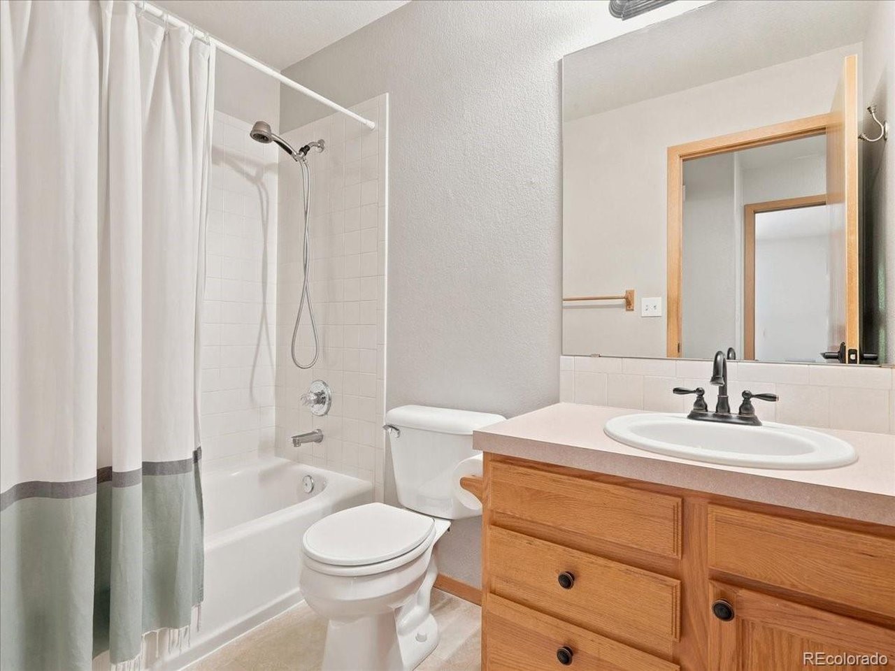 1515 Carmela Ct