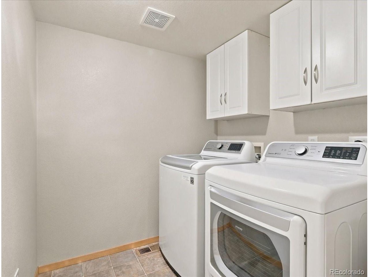 1515 Carmela Ct