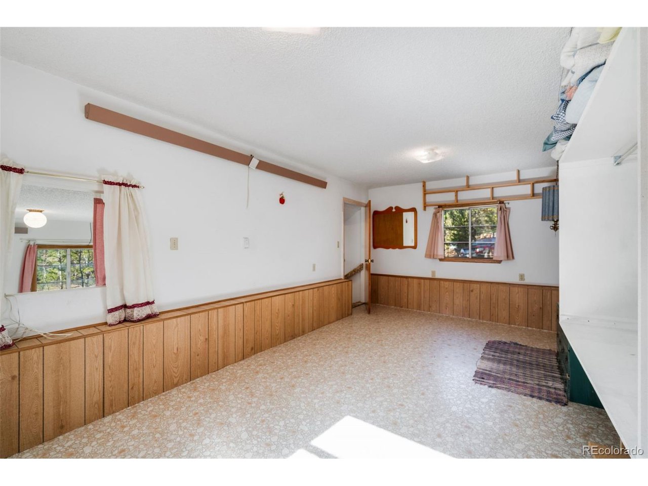 721 Nokomis Rd