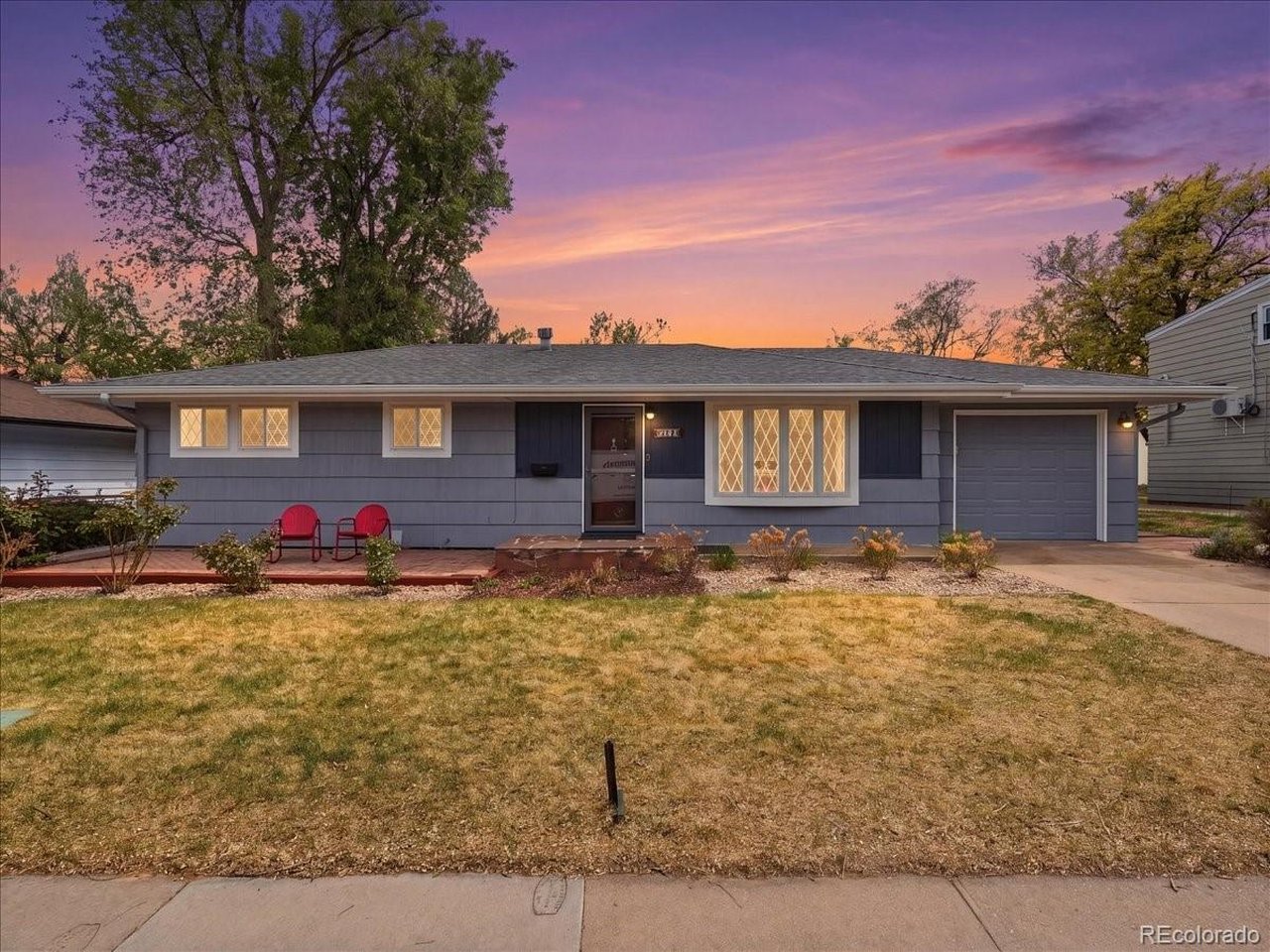 1829 Crestmore Pl