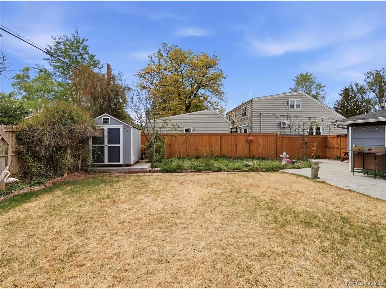 1829 Crestmore Pl